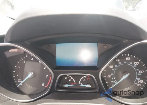 2015 Ford Escape Titanium из США, поврежденный, VIN 1FMCU9J92FUC67348